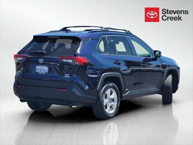 2021 Toyota RAV4 Hybrid XLE