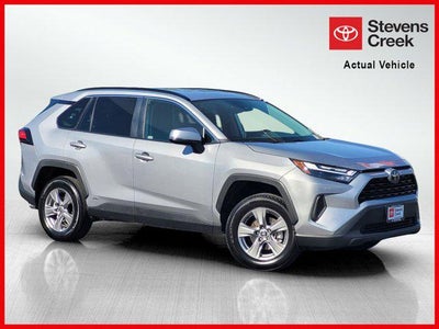 2025 Toyota RAV4 Hybrid XLE