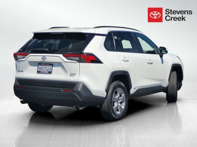 2025 Toyota RAV4 Hybrid XLE