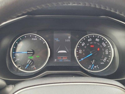 2022 Toyota RAV4 Hybrid XLE