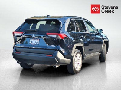 2021 Toyota RAV4 Hybrid XLE