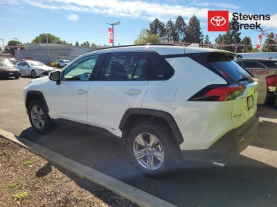 2025 Toyota RAV4 Hybrid XLE