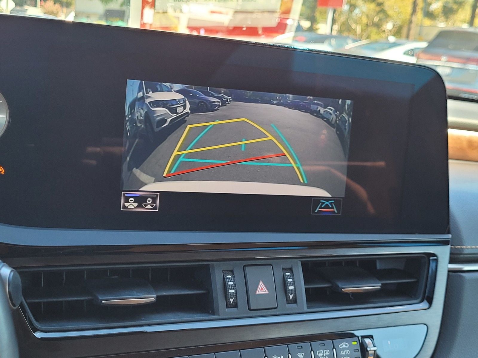 2022 Lexus ES 300h