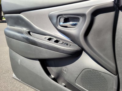 2023 Nissan Murano SV midnight