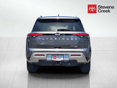 2024 Nissan Pathfinder Platinum