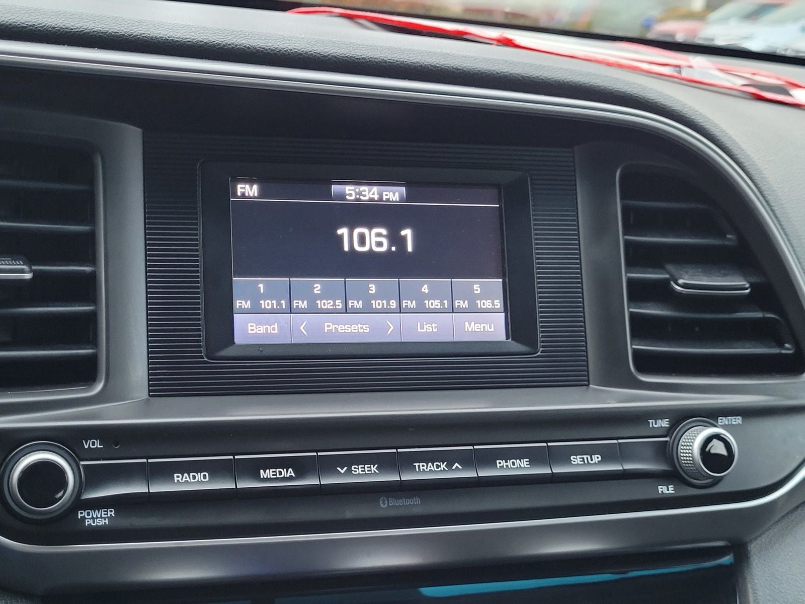 2019 Hyundai Elantra SE