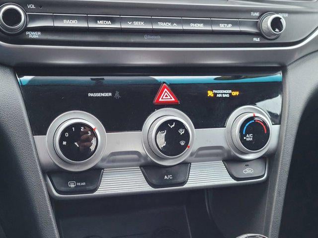 2019 Hyundai Elantra SE