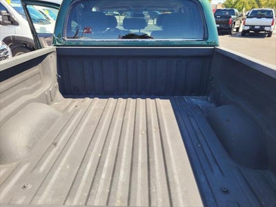 2004 Toyota Tundra SR5