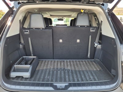 2025 Toyota Grand Highlander Platinum
