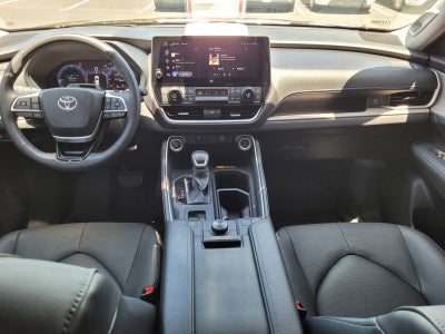 2025 Toyota Grand Highlander Platinum