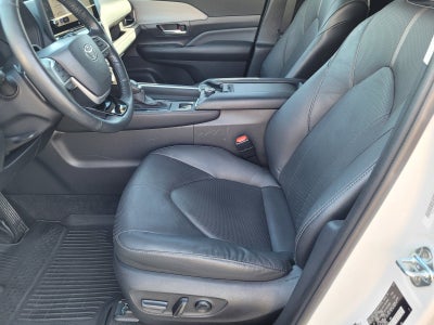 2024 Toyota Grand Highlander Platinum