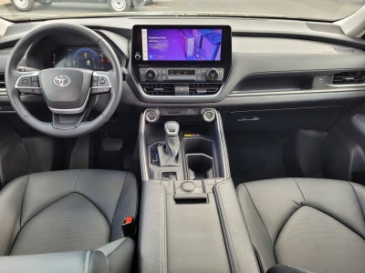 2025 Toyota Grand Highlander XLE