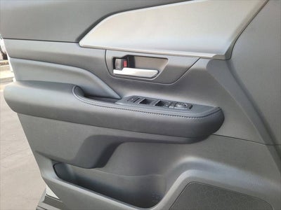 2025 Toyota Grand Highlander XLE