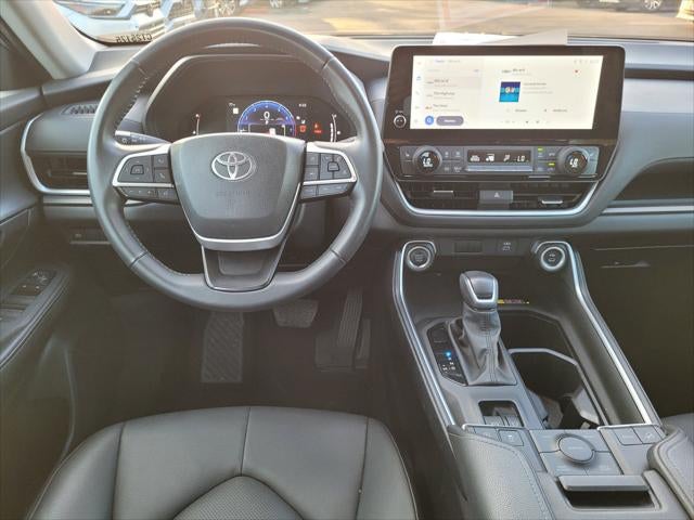 2025 Toyota Grand Highlander XLE