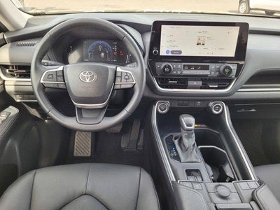 2025 Toyota Grand Highlander XLE