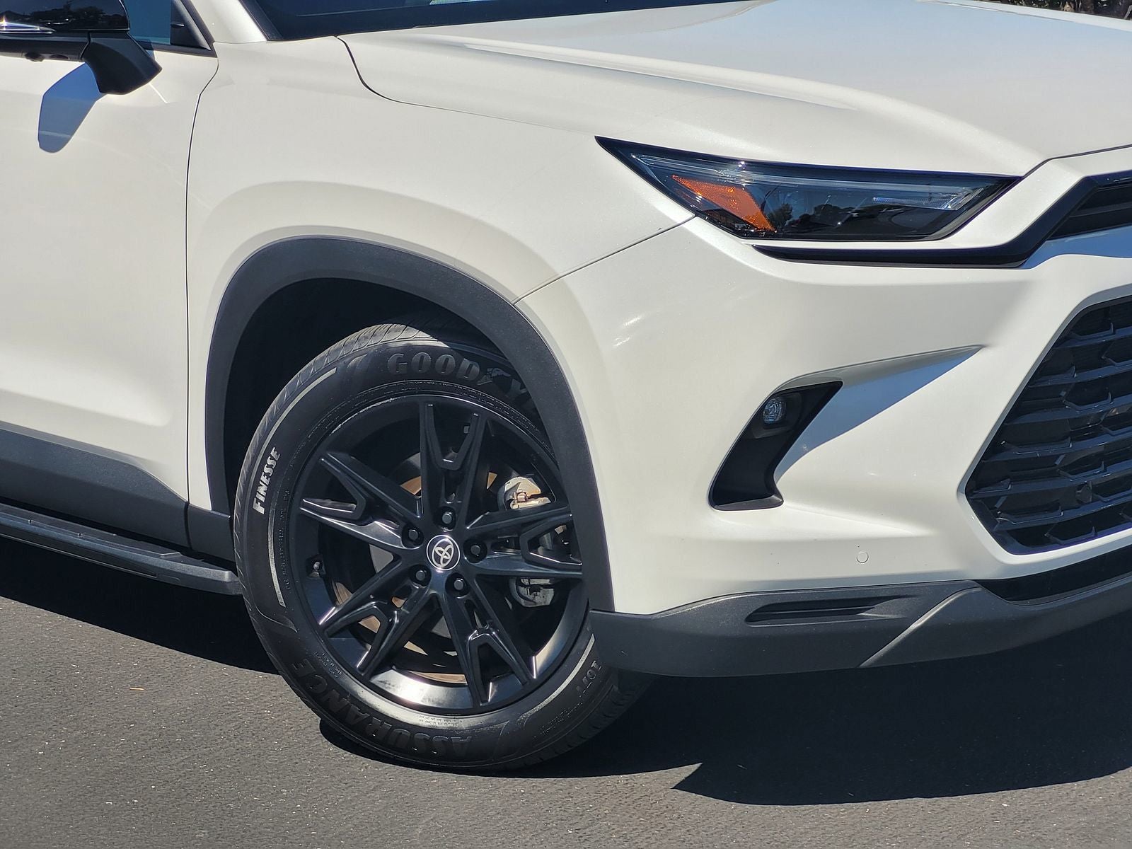 2025 Toyota Grand Highlander Hybrid Nightshade Edition
