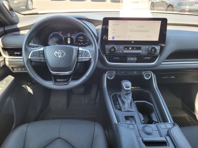 2025 Toyota Grand Highlander Hybrid Nightshade Edition