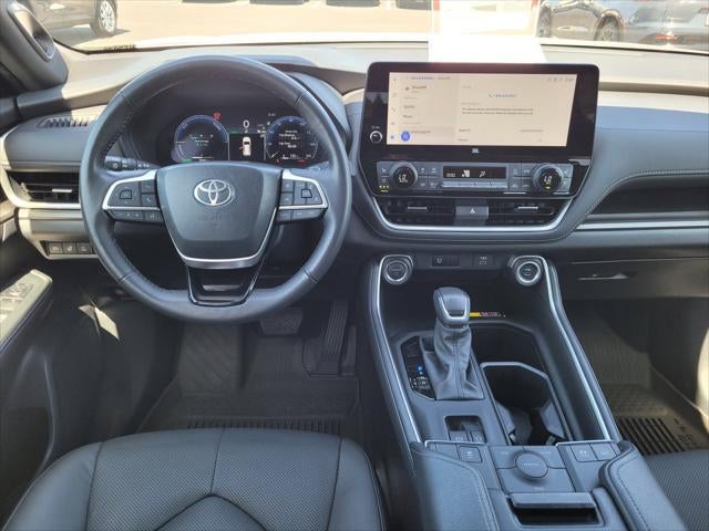 2025 Toyota Grand Highlander Hybrid Nightshade Edition