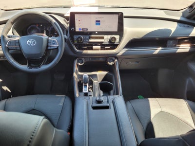 2025 Toyota Grand Highlander Hybrid MAX Platinum