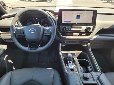 2025 Toyota Grand Highlander Hybrid MAX Platinum