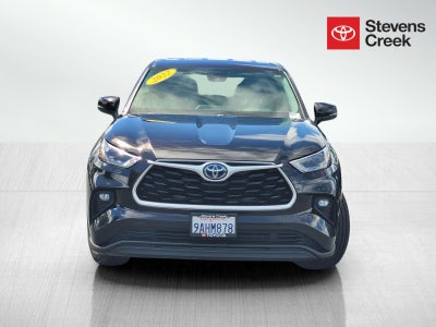 2022 Toyota Highlander Hybrid LE