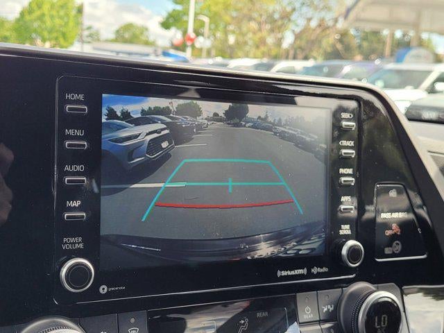 2022 Toyota Highlander Hybrid LE