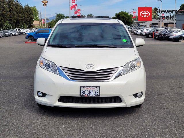 2017 Toyota Sienna XLE 7 Passenger
