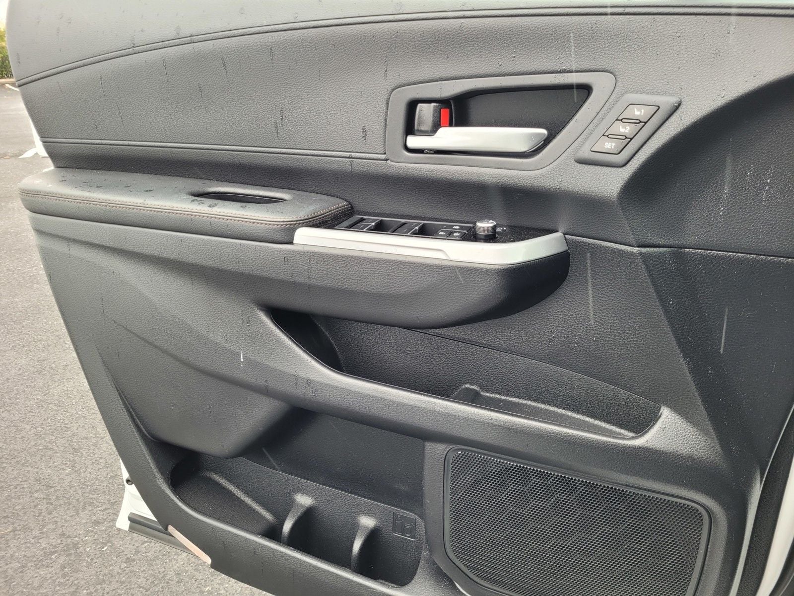 2025 Toyota Sienna Platinum 7 Passenger