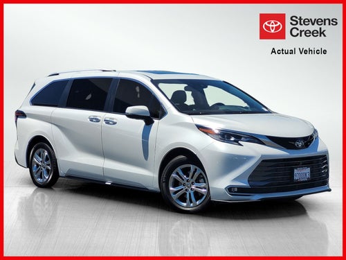 2022 Toyota Sienna Platinum 7 Passenger