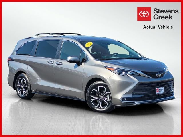 2026 Toyota Sienna Platinum 7 Passenger
