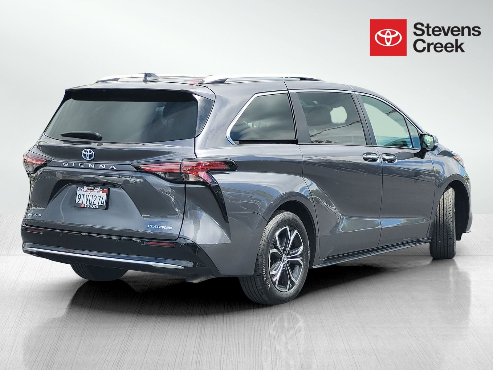 2025 Toyota Sienna Platinum 7 Passenger
