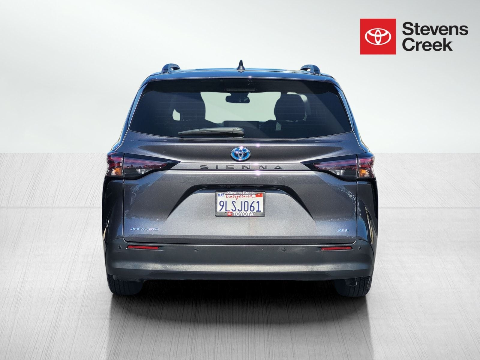 2025 Toyota Sienna XLE 7 Passenger
