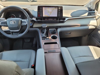 2024 Toyota Sienna XLE 7 Passenger