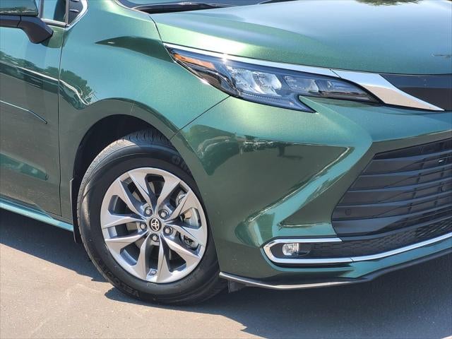2024 Toyota Sienna XLE 7 Passenger
