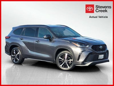 2022 Toyota Highlander XSE