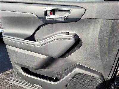 2022 Toyota Highlander XSE