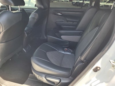 2022 Toyota Highlander XSE