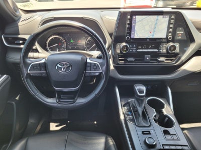 2022 Toyota Highlander XSE