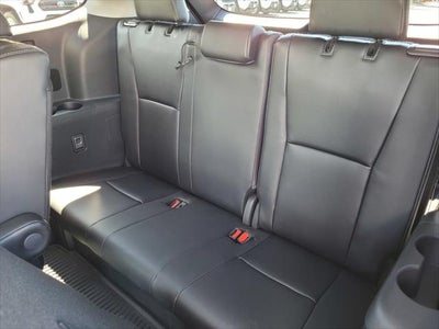 2025 Toyota Highlander Hybrid XLE