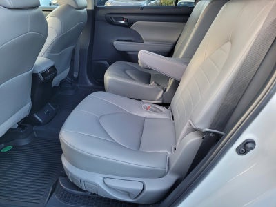 2026 Toyota Highlander Hybrid XLE