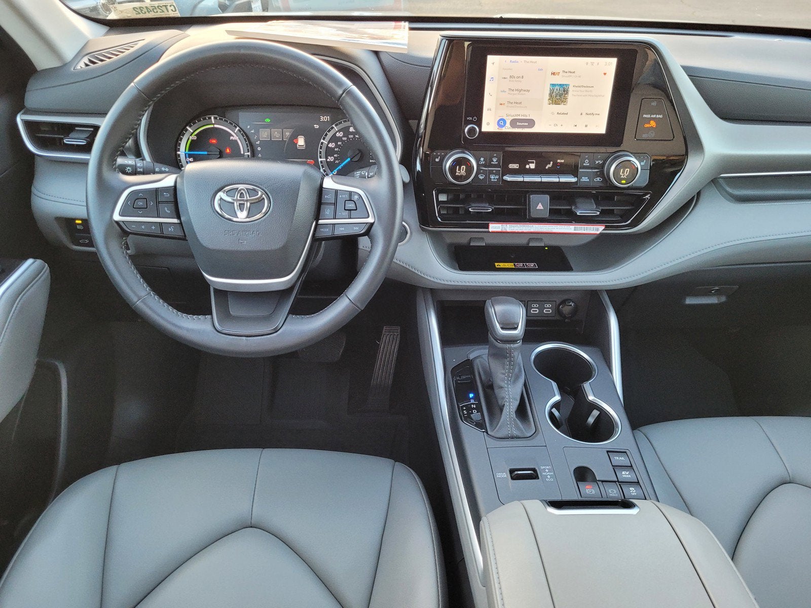2026 Toyota Highlander Hybrid XLE