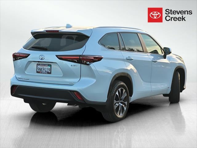 2026 Toyota Highlander Hybrid XLE