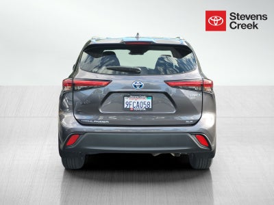 2023 Toyota Highlander Hybrid XLE