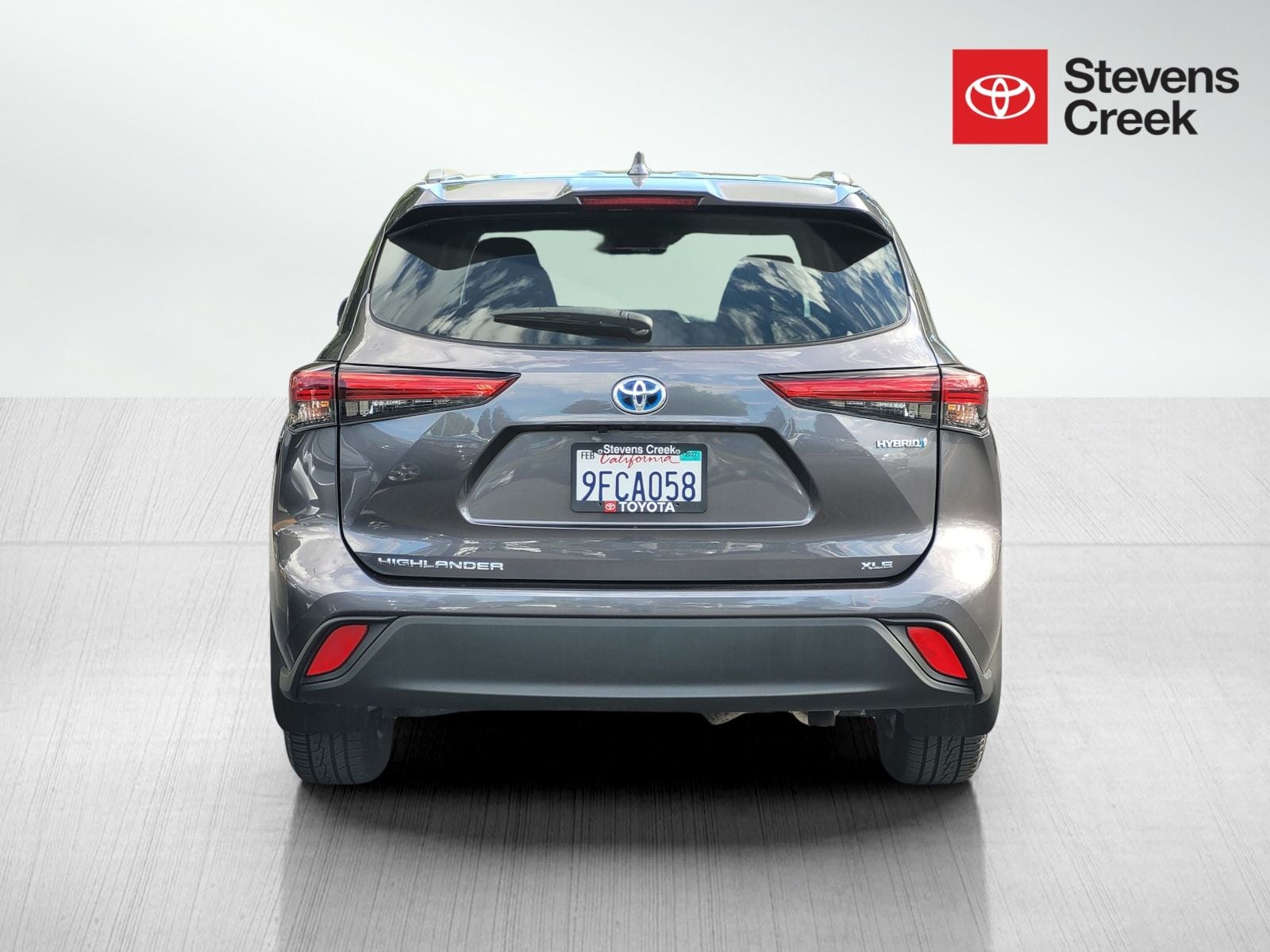 2023 Toyota Highlander Hybrid XLE