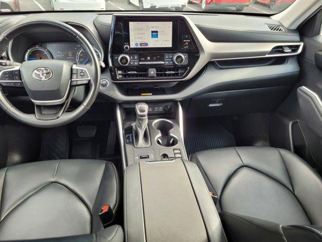 2023 Toyota Highlander Hybrid XLE