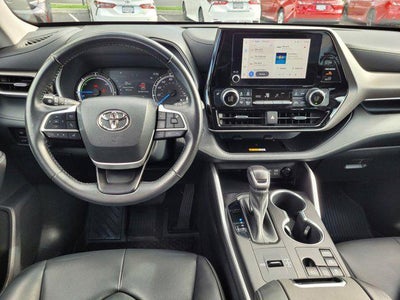 2023 Toyota Highlander Hybrid XLE