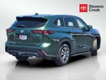 2025 Toyota Highlander Hybrid XLE