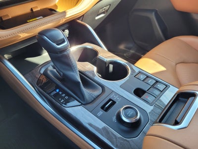 2024 Toyota Highlander Platinum