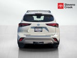 2024 Toyota Highlander Platinum
