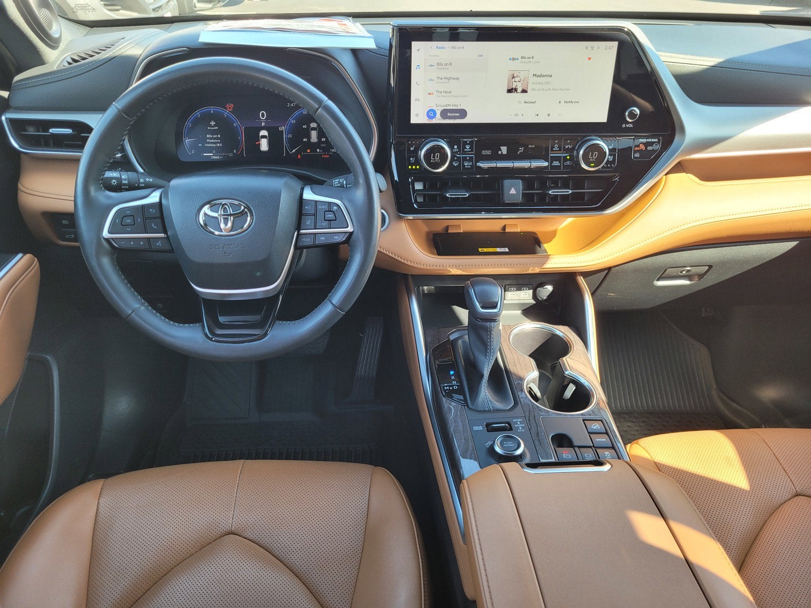 2024 Toyota Highlander Platinum